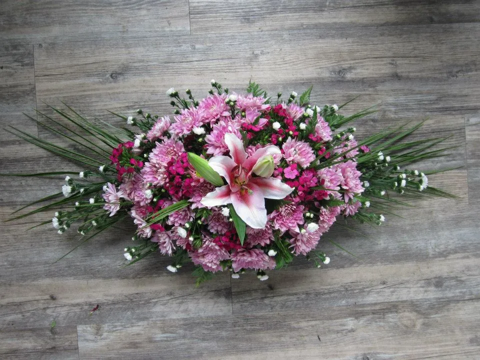 Funeral tribute by Blumenkorb Florist